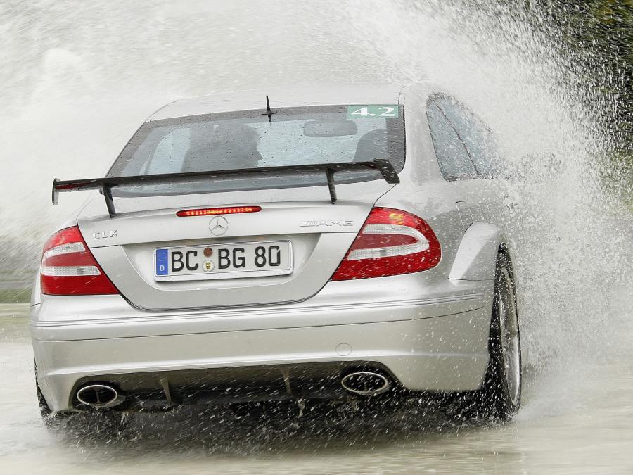  Mercedes-Benz CLK55 AMG DTM Street Version 2004 года  (фото 13 из 21)
